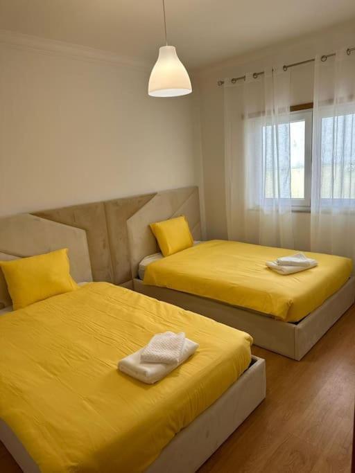 Extraordinary Holiday House At Fernao Ferro! Eksteriør billede